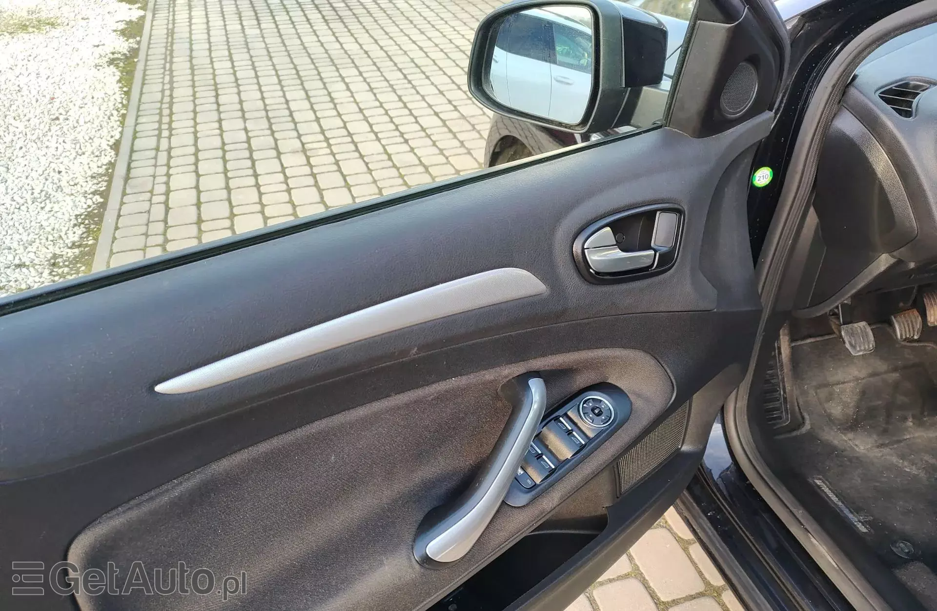 FORD Mondeo 2.0 i 16V (145 KM)