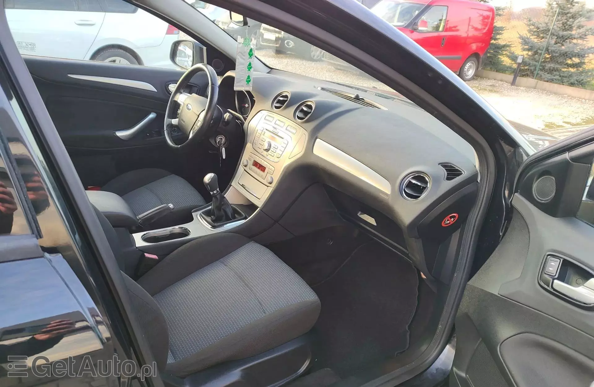 FORD Mondeo 2.0 i 16V (145 KM)