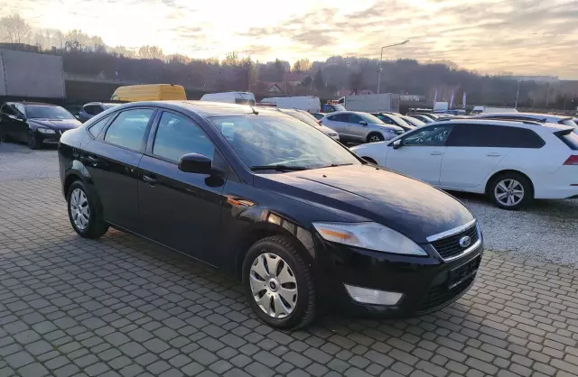 FORD Mondeo 2.0 i 16V (145 KM)