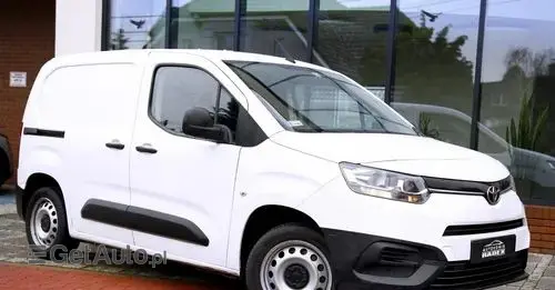 TOYOTA Proace City 