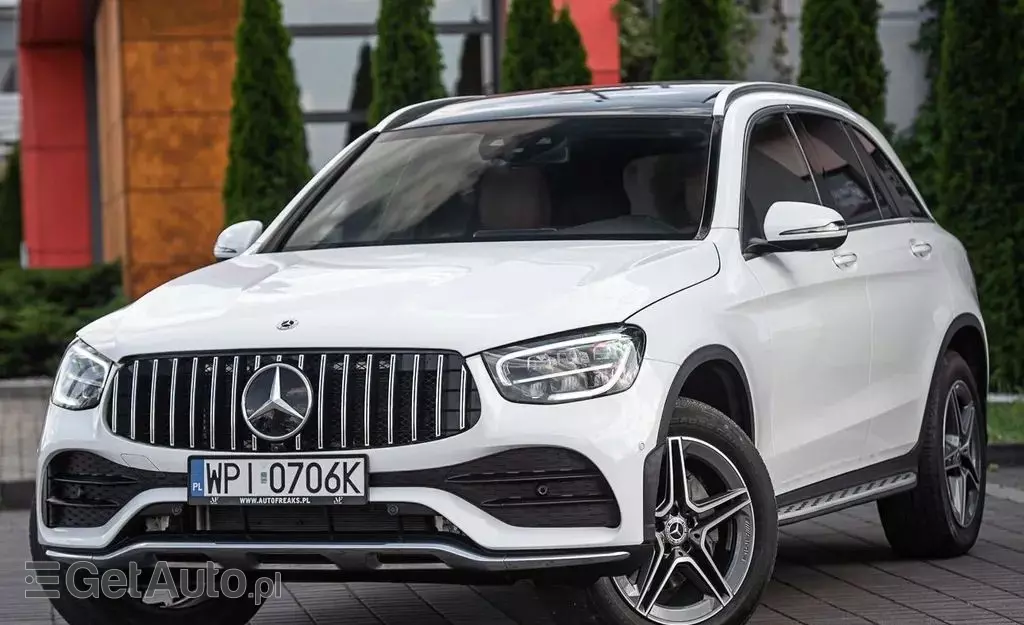 MERCEDES-BENZ GLC 