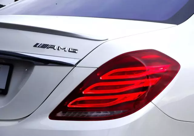 MERCEDES-BENZ Klasa S 500 L 7G-TRONIC