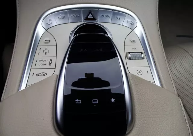 MERCEDES-BENZ Klasa S 500 L 7G-TRONIC