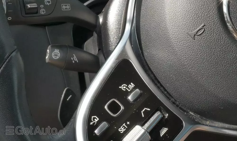 MERCEDES-BENZ GLC 300 e 4Matic 9G-TRONIC