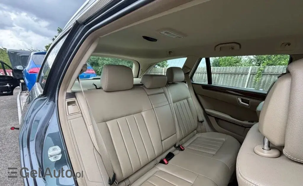 MERCEDES-BENZ Klasa E 