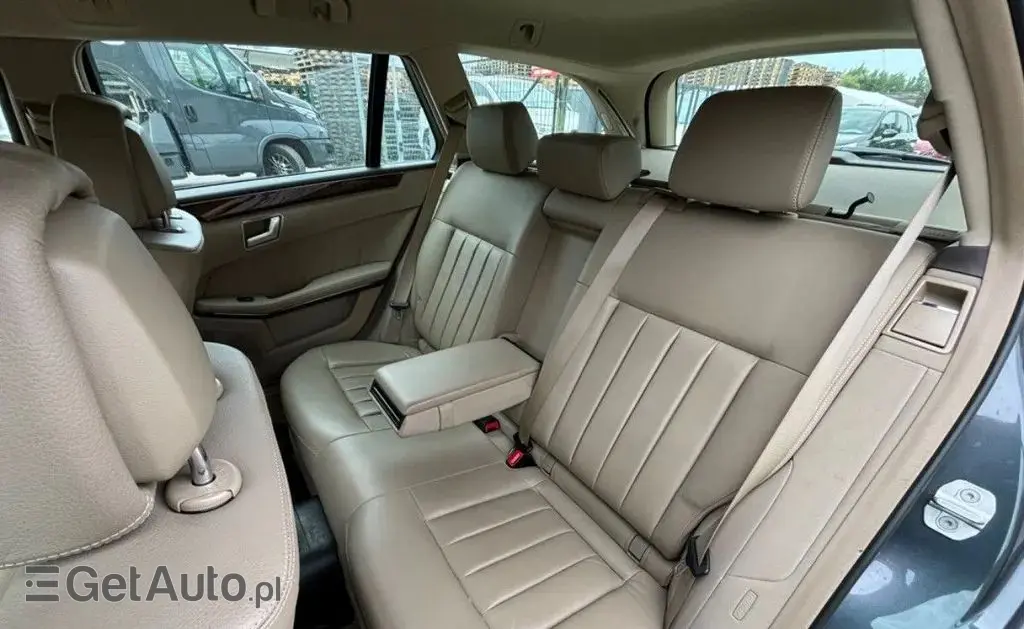 MERCEDES-BENZ Klasa E 