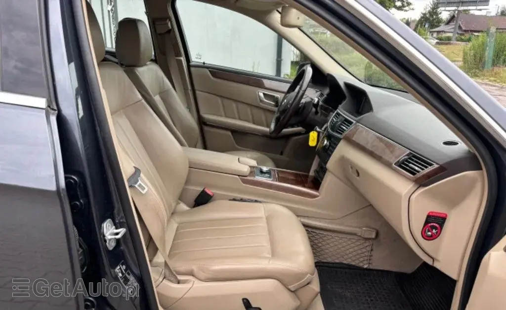 MERCEDES-BENZ Klasa E 