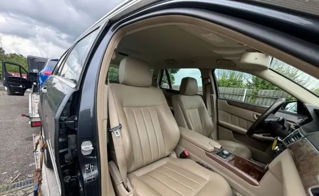 MERCEDES-BENZ Klasa E 