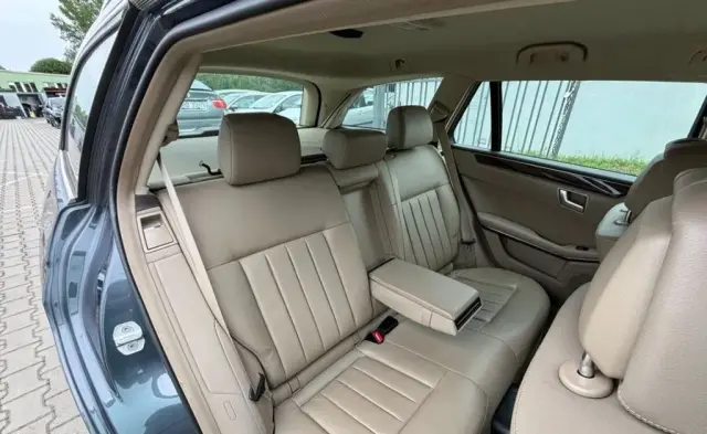 MERCEDES-BENZ Klasa E 