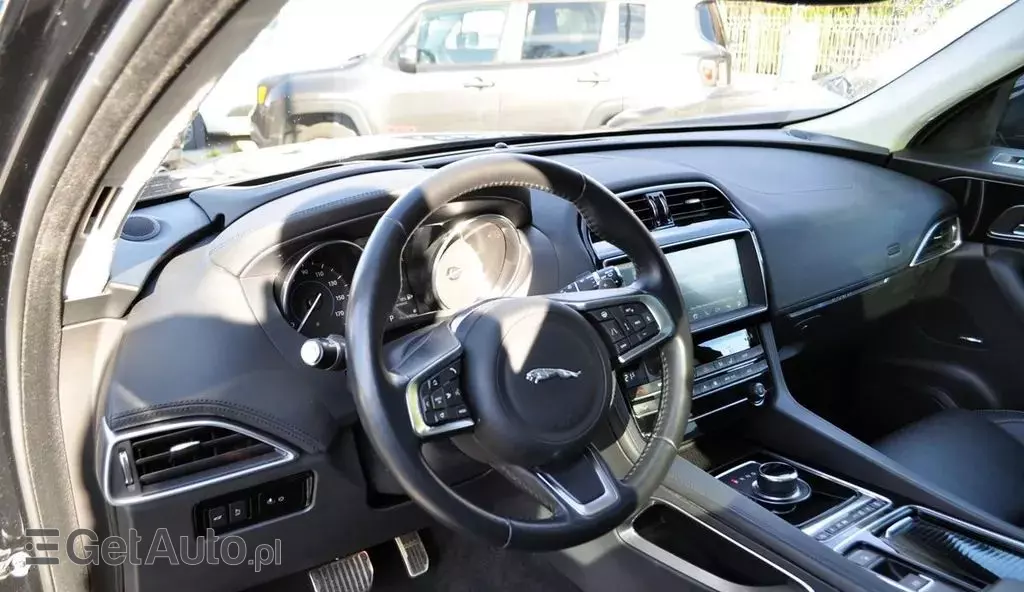 JAGUAR F-Pace 2.0t (250 KM) AWD Automatic
