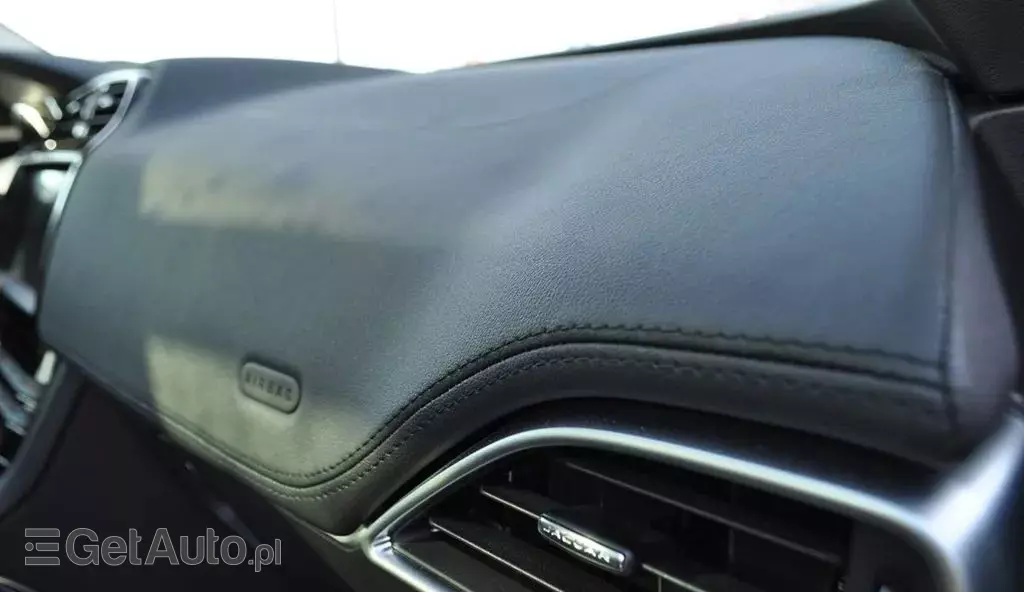 JAGUAR F-Pace 2.0t (250 KM) AWD Automatic