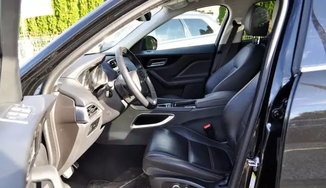 JAGUAR F-Pace 2.0t (250 KM) AWD Automatic