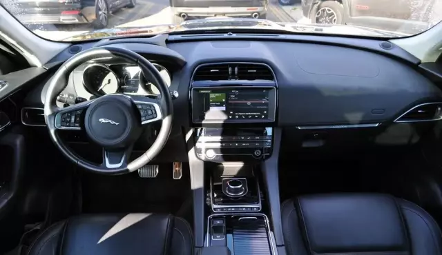 JAGUAR F-Pace 2.0t (250 KM) AWD Automatic