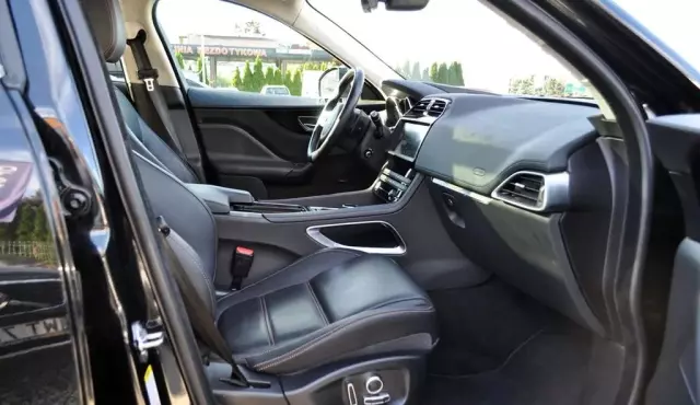 JAGUAR F-Pace 2.0t (250 KM) AWD Automatic