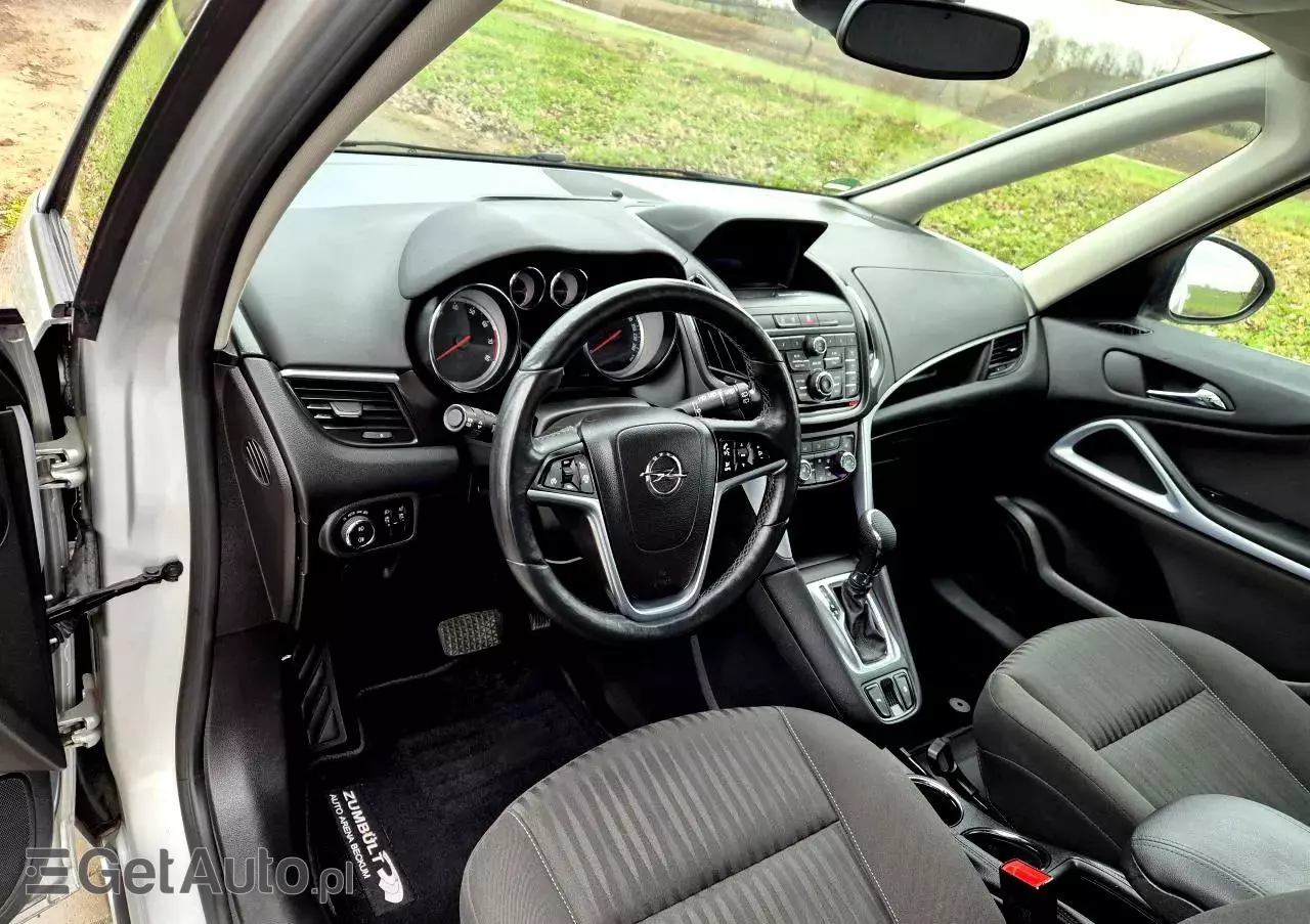 OPEL Zafira 