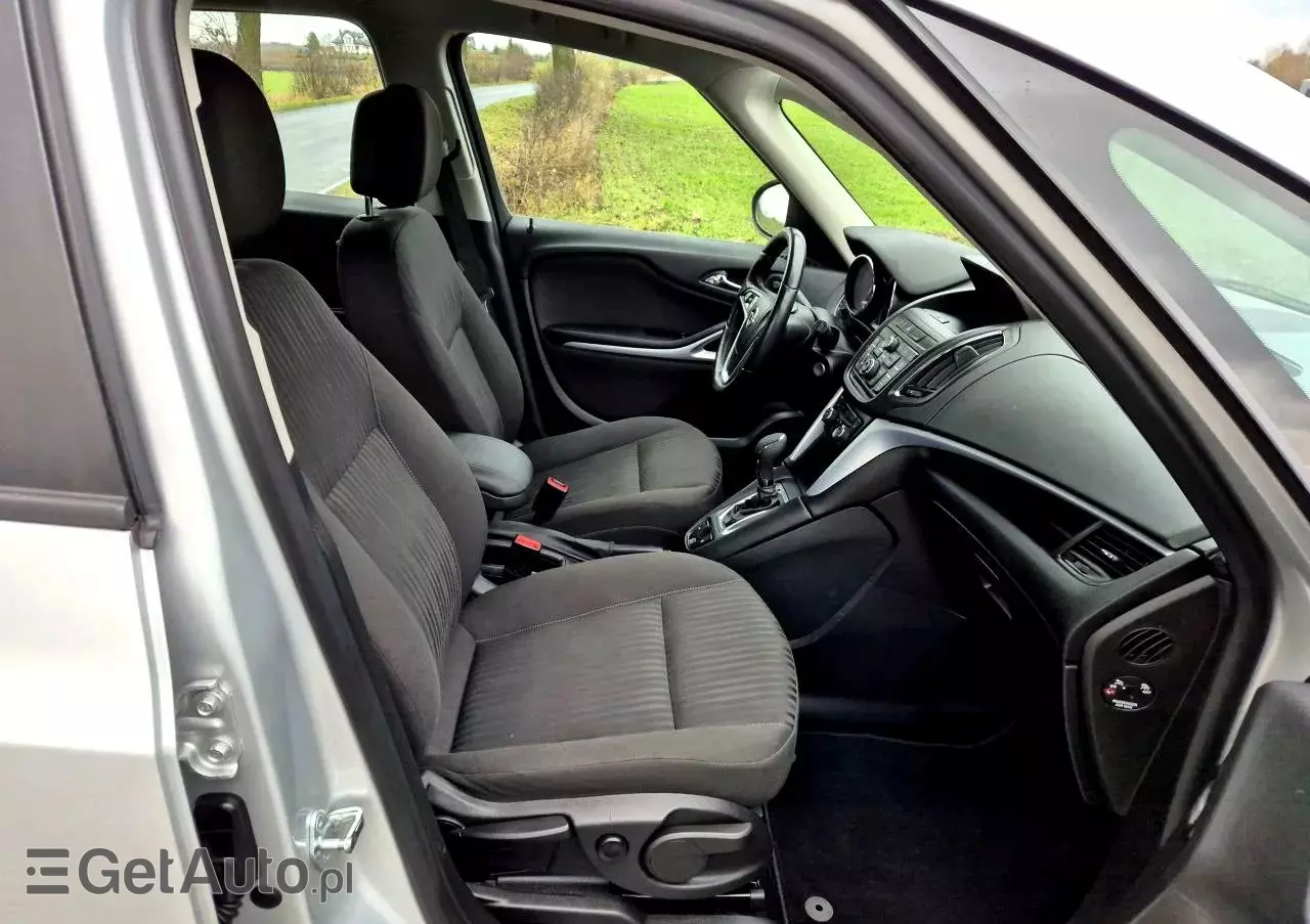 OPEL Zafira 