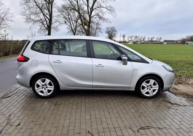 OPEL Zafira 