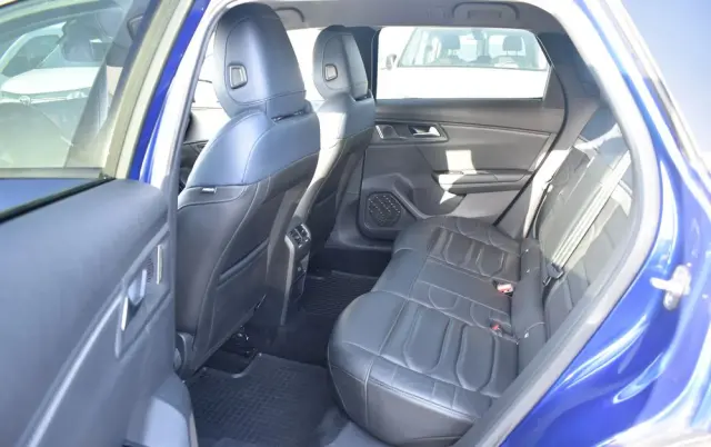 CITROËN C5X 1.6 PureTech Shine EAT8