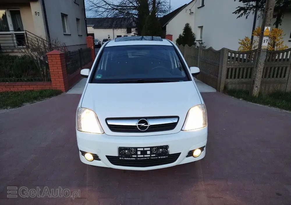 OPEL Meriva 1.6 16V Selection 110 Jahre