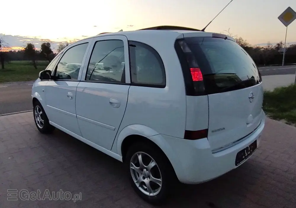 OPEL Meriva 1.6 16V Selection 110 Jahre