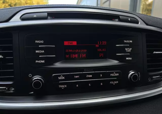 KIA Sorento 2.2 CRDi AWD Vision