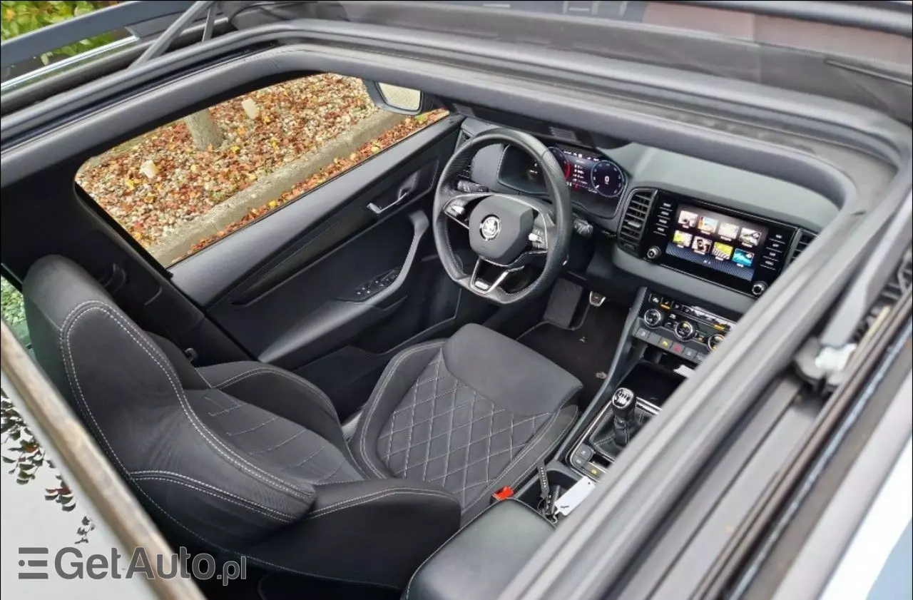 SKODA Karoq 1.5 TSI Sportline