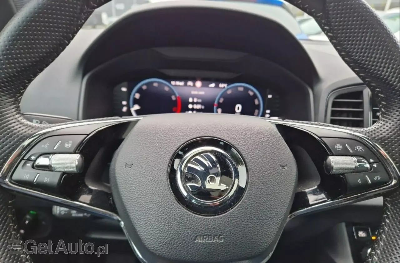 SKODA Karoq 1.5 TSI Sportline