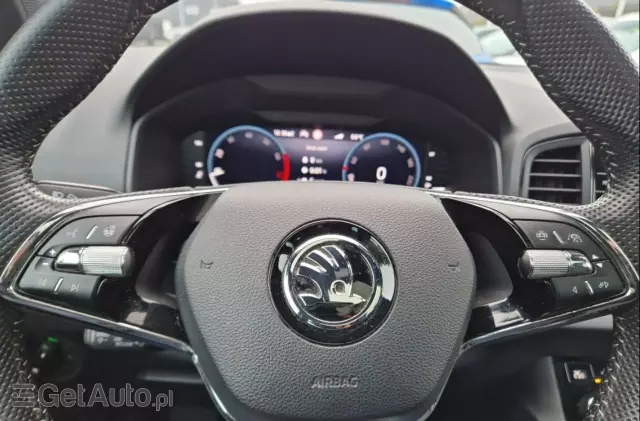 SKODA Karoq 1.5 TSI Sportline