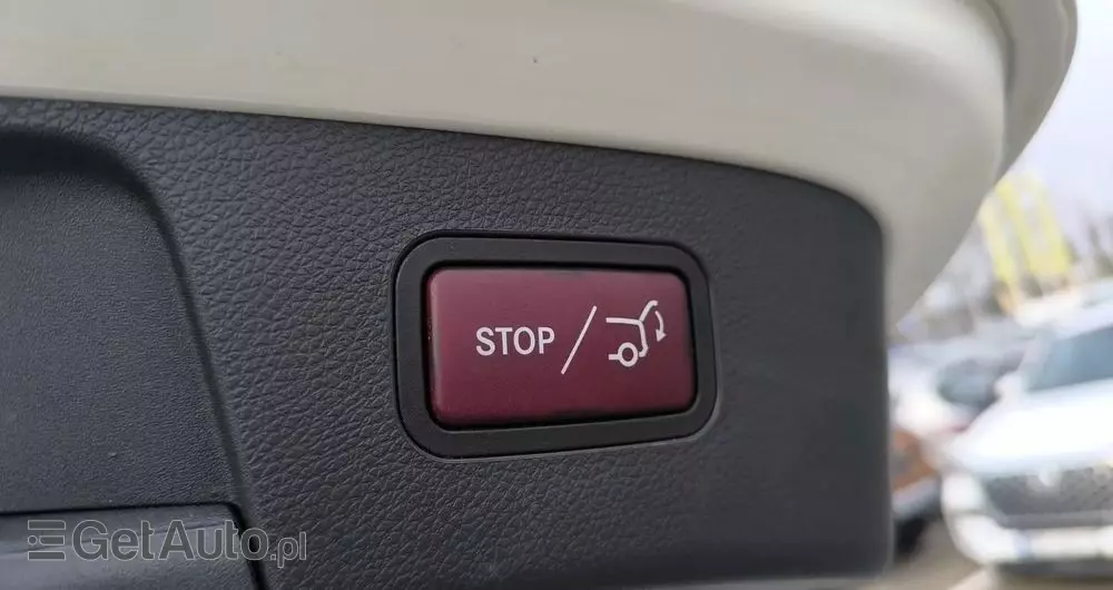 MERCEDES-BENZ GLA 200 7G-DCT Style