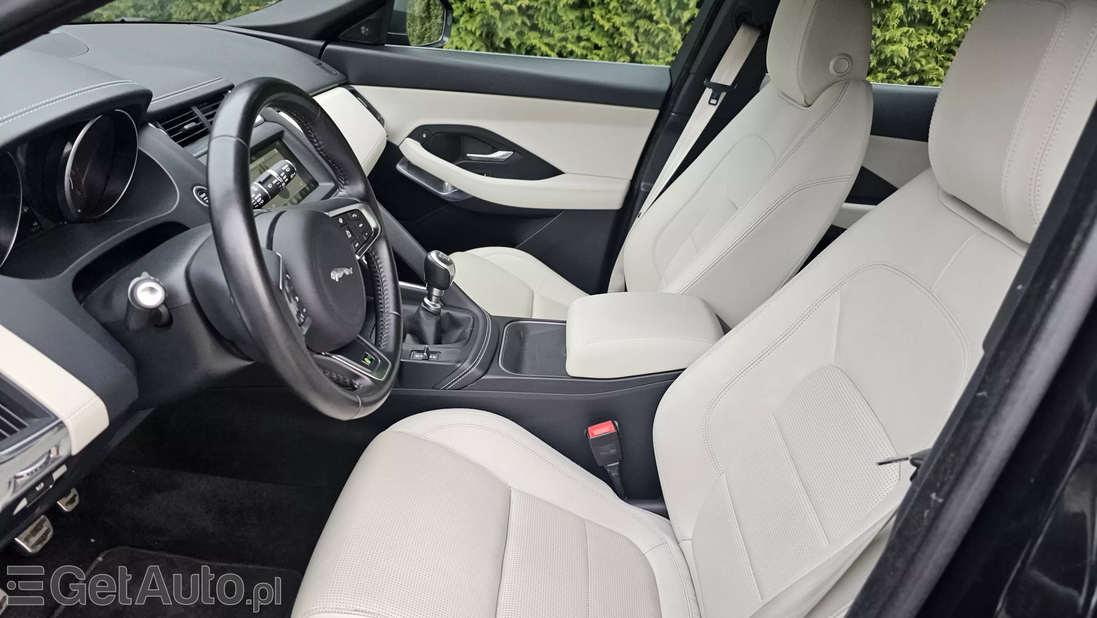 JAGUAR E-Pace R-Dynamic S