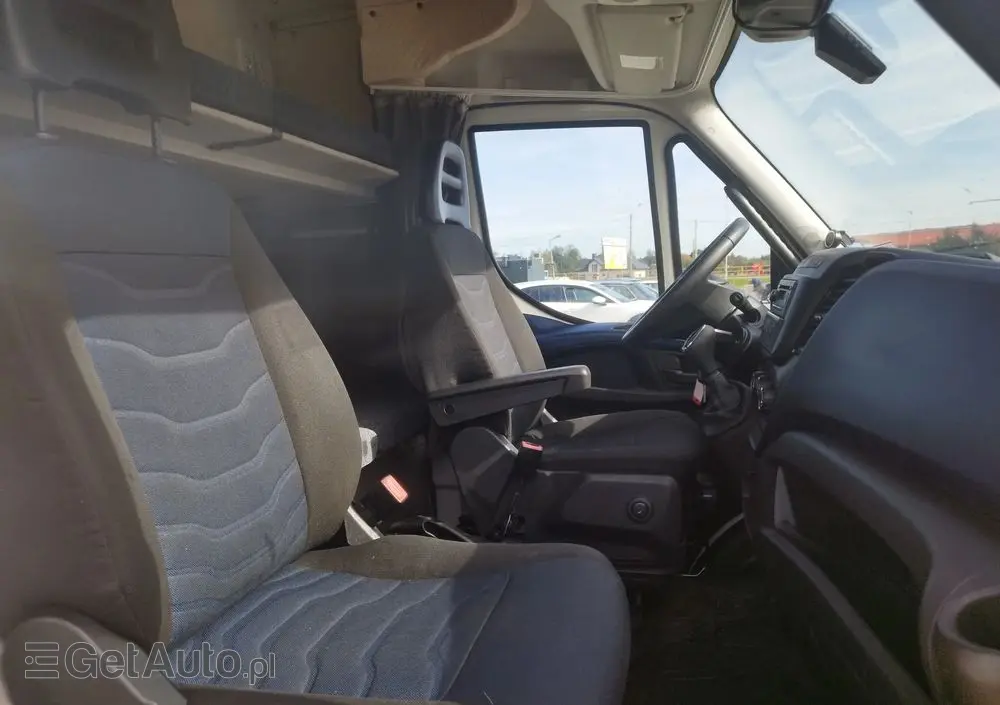 IVECO Daily 