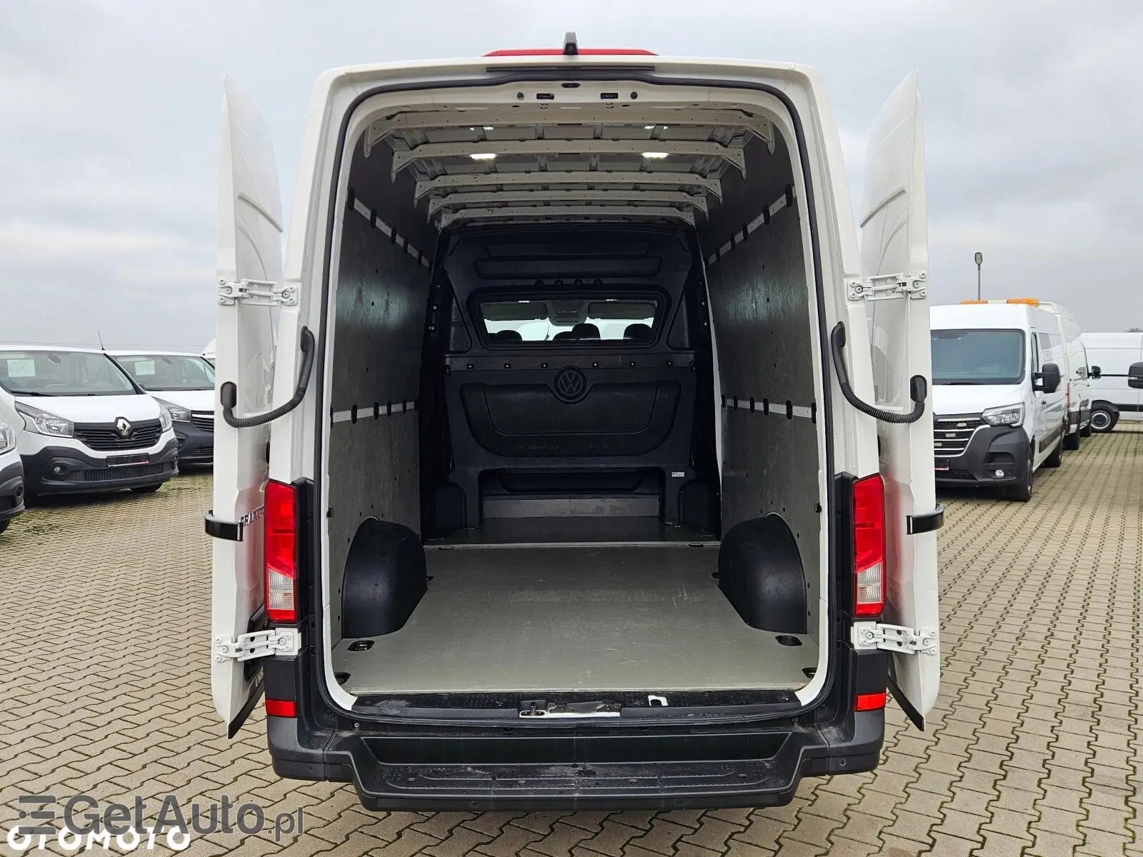 VOLKSWAGEN Crafter L