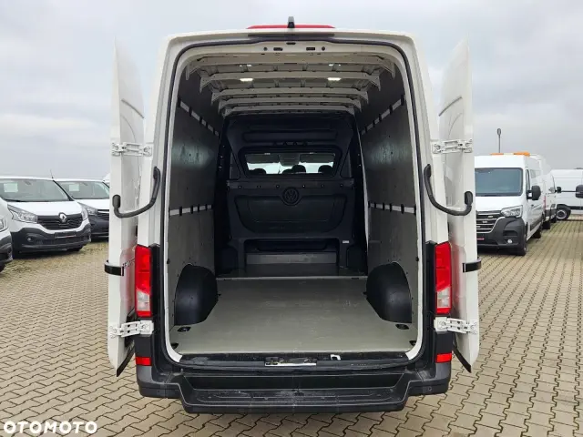 VOLKSWAGEN Crafter L