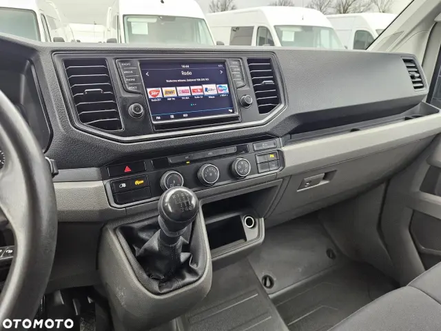 VOLKSWAGEN Crafter L