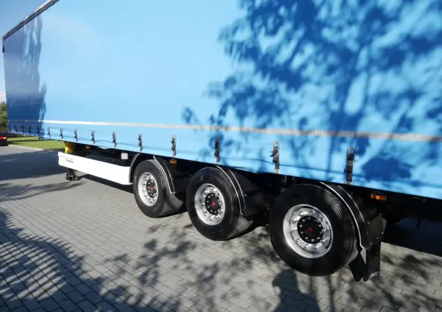 WIELTON MEGA/ OŚ PODNOSZONA/ STAN IDEALNY 