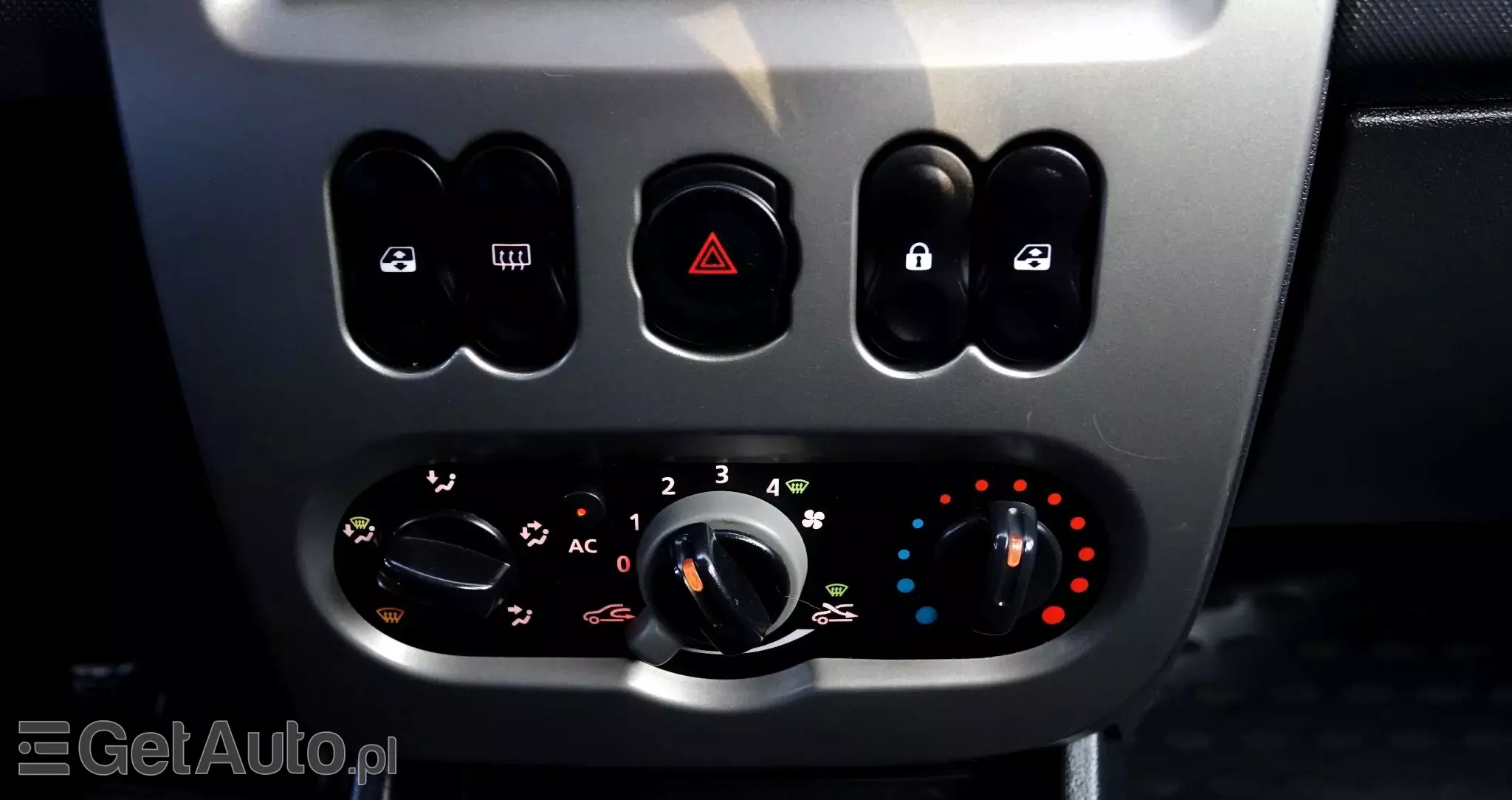 DACIA Sandero 1.6 MPI Stepway