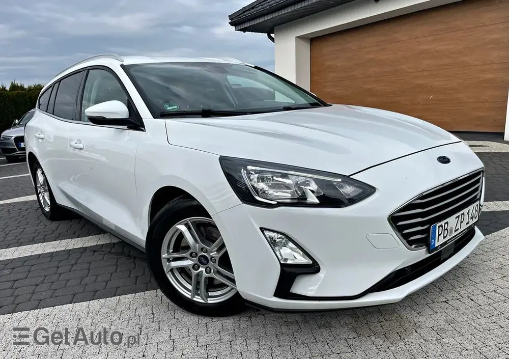 FORD Focus 1.5 EcoBlue Start-Stopp-System TITANIUM DESIGN