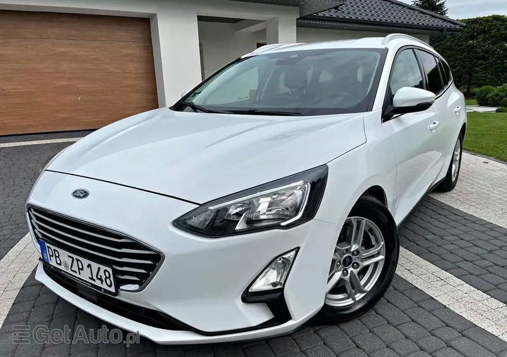 FORD Focus 1.5 EcoBlue Start-Stopp-System TITANIUM DESIGN