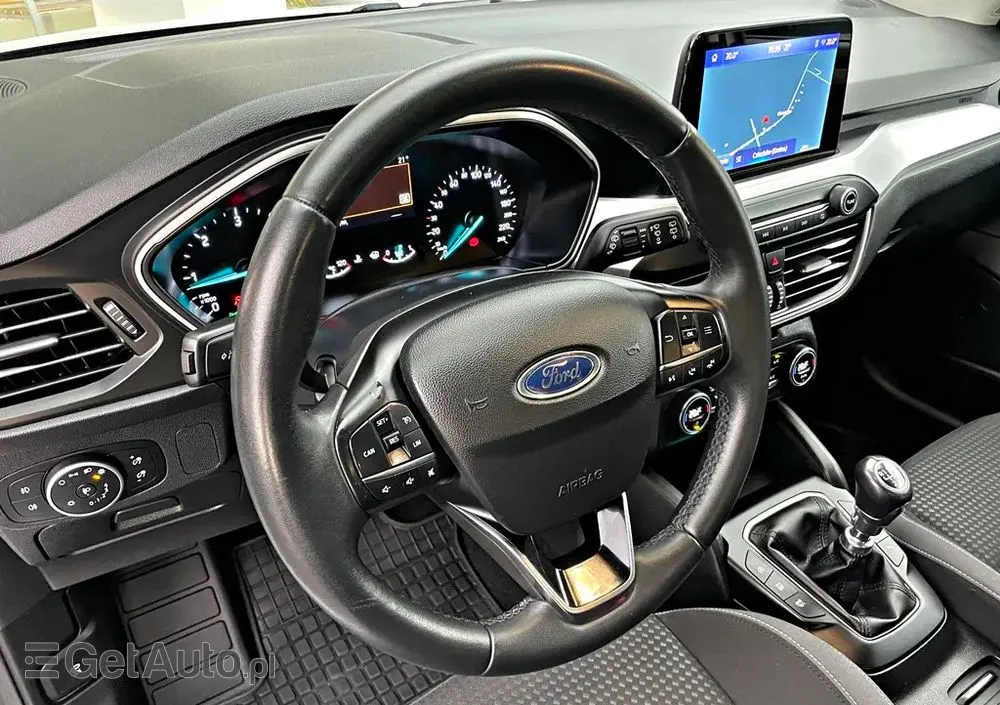 FORD Focus 1.5 EcoBlue Start-Stopp-System TITANIUM DESIGN