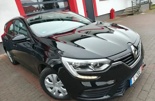 RENAULT Megane 