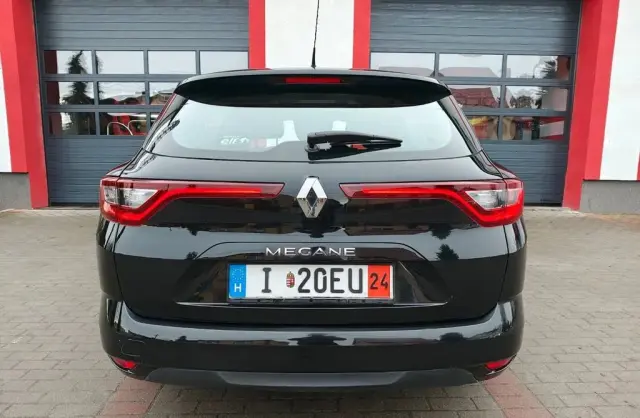 RENAULT Megane 