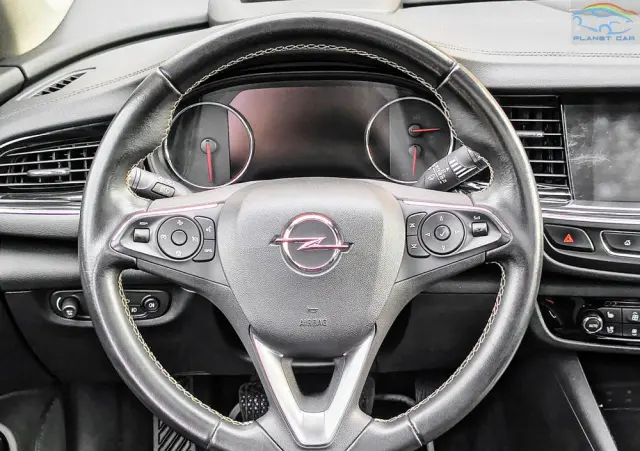 OPEL Insignia 1.6 ECOTEC Business Edition