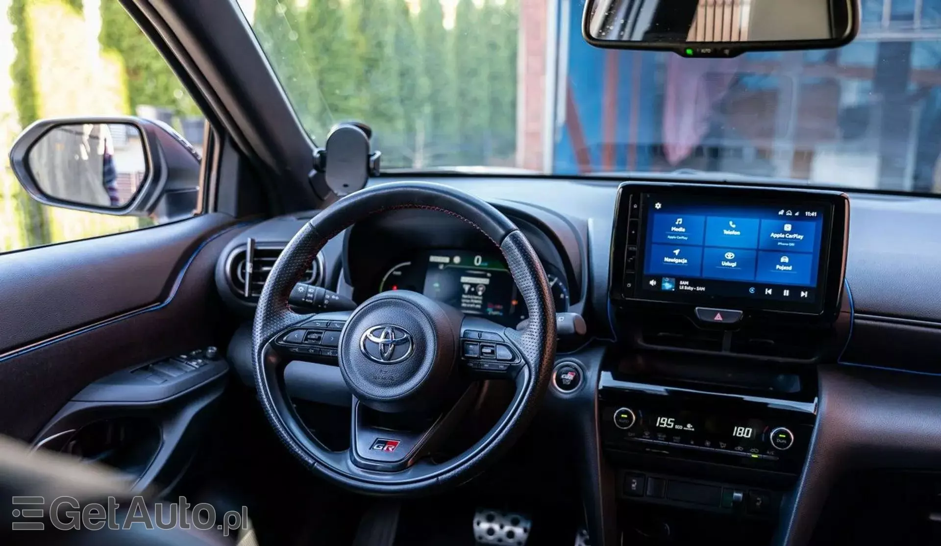 TOYOTA Yaris 1.5 (110 KM) Ethanol CVT