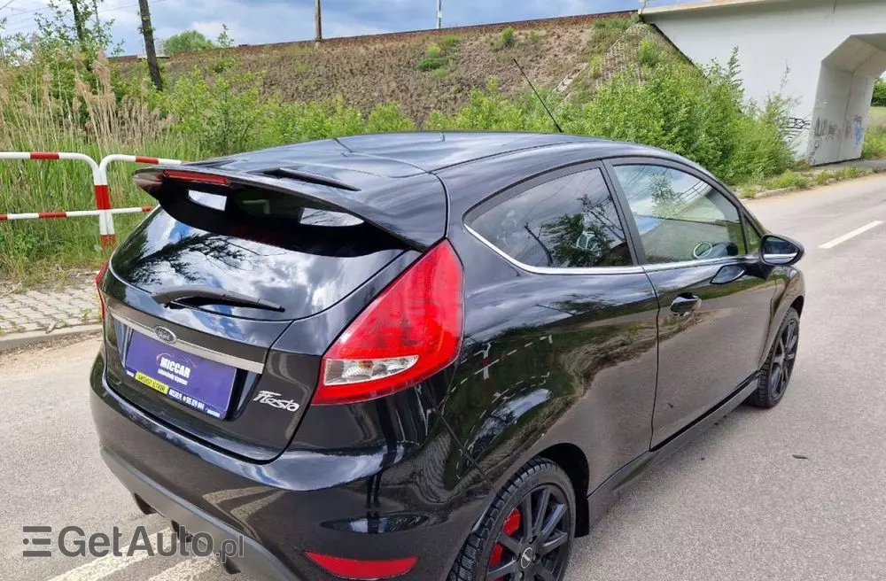 FORD Fiesta 1.25 Titanium X