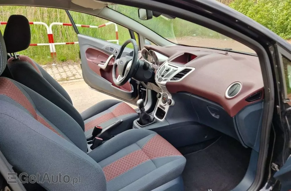 FORD Fiesta 1.25 Titanium X