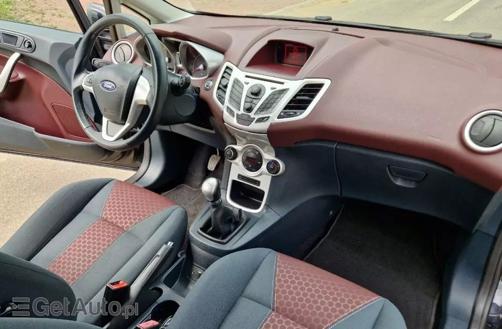 FORD Fiesta 1.25 Titanium X