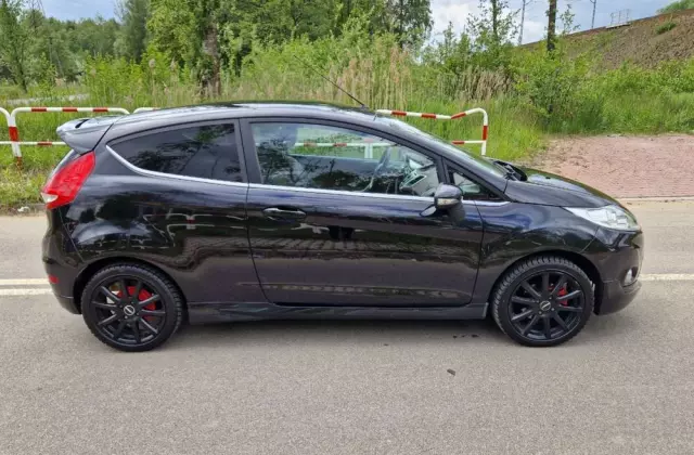 FORD Fiesta 1.25 Titanium X