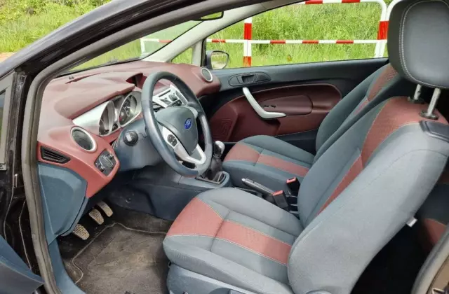 FORD Fiesta 1.25 Titanium X