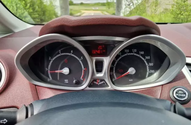 FORD Fiesta 1.25 Titanium X