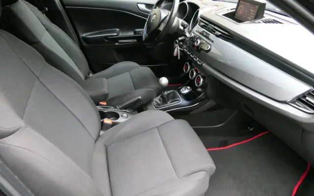 ALFA ROMEO Giulietta 1.4 TB MultiAir Progression